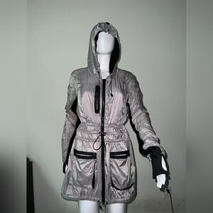 Blanc Noir light wind sport jacket